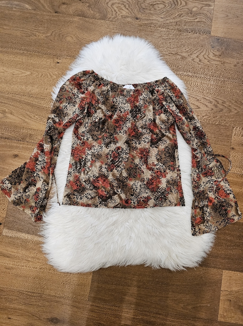 Vintage Floral Off-Shoulder Bell Sleeve Top - Beige and Rust